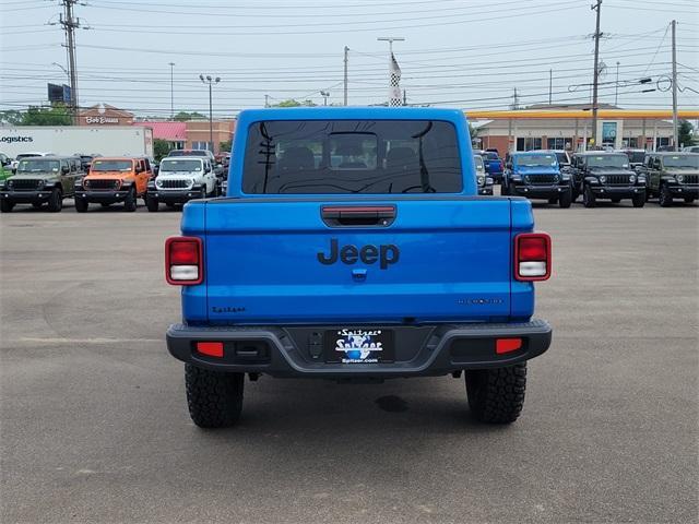 new 2025 Jeep Gladiator car, priced at $44,327
