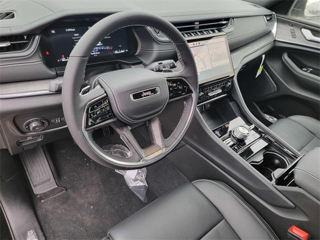 new 2025 Jeep Grand Cherokee car, priced at $57,188
