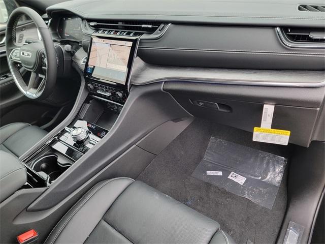 new 2025 Jeep Grand Cherokee car, priced at $57,188