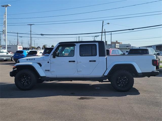 used 2021 Jeep Gladiator car, priced at $30,707