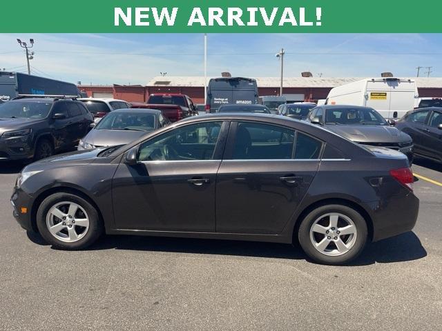 used 2016 Chevrolet Cruze Limited car, priced at $8,392