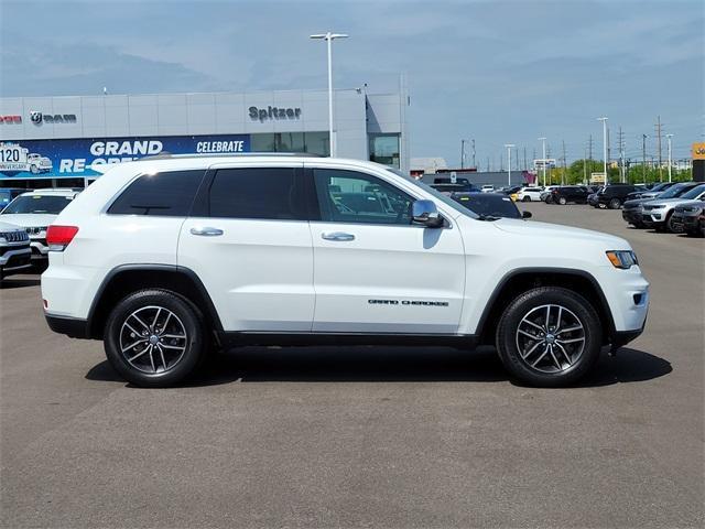 used 2018 Jeep Grand Cherokee car, priced at $23,995