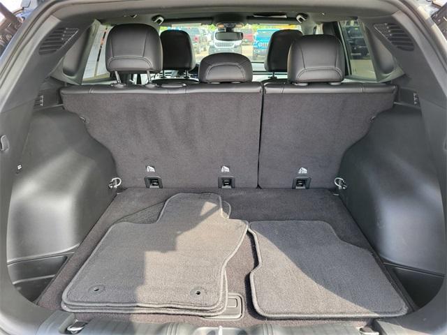 used 2023 Jeep Compass car, priced at $25,402