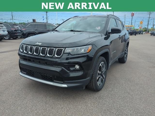 used 2023 Jeep Compass car, priced at $25,402