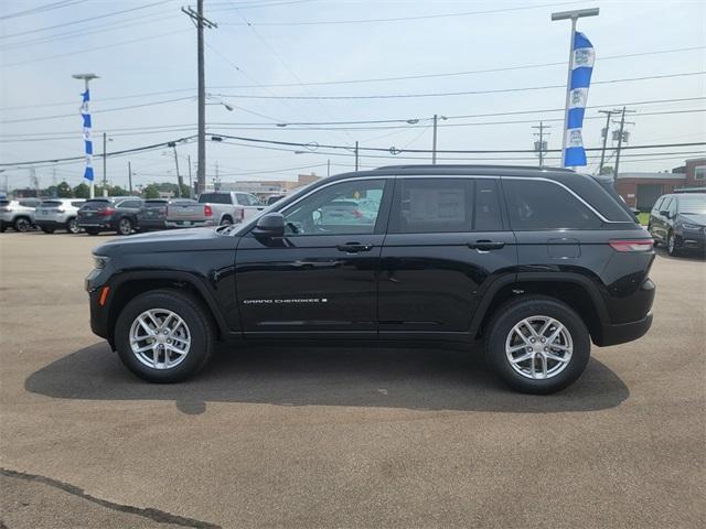 new 2025 Jeep Grand Cherokee car, priced at $41,920