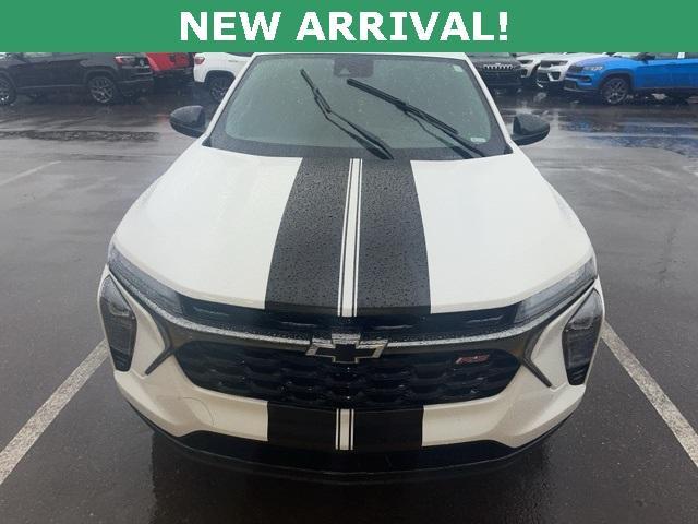 used 2025 Chevrolet Trax car, priced at $23,867