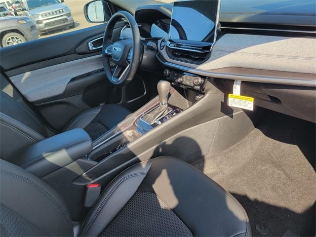 new 2025 Jeep Compass car, priced at $33,464