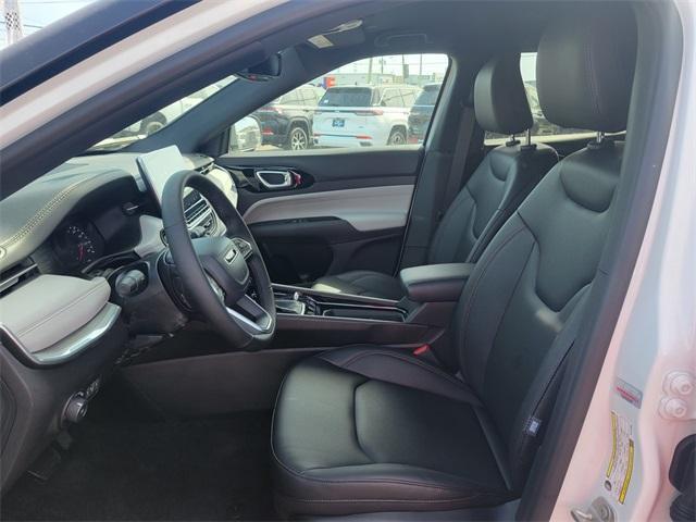 new 2024 Jeep Compass car, priced at $31,080