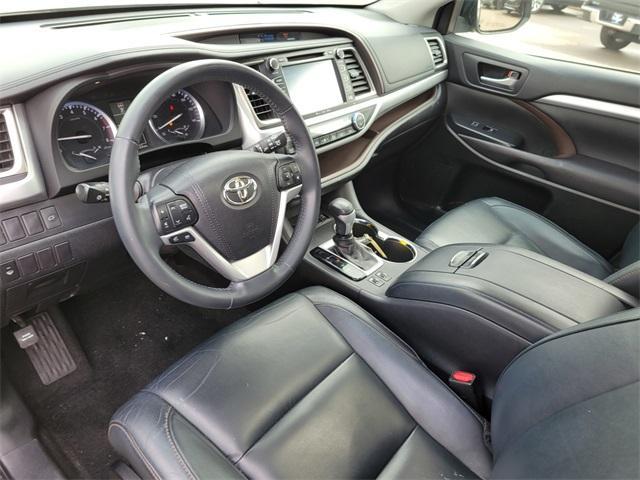 used 2016 Toyota Highlander car, priced at $20,444