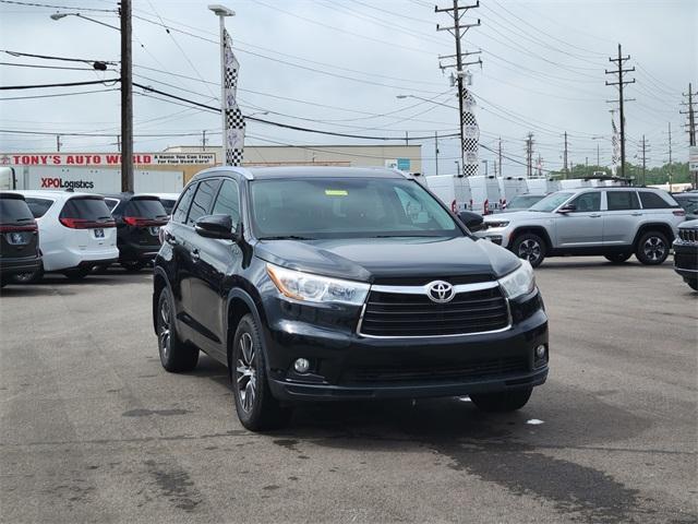 used 2016 Toyota Highlander car, priced at $20,444