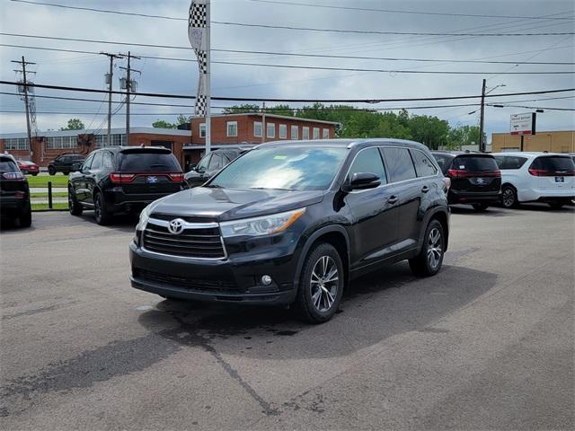 used 2016 Toyota Highlander car, priced at $20,444