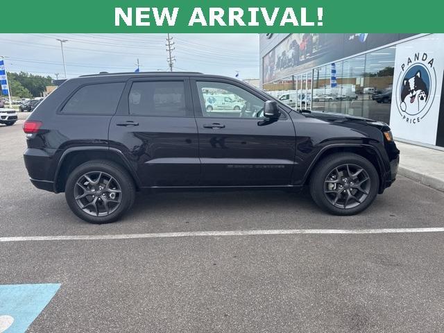 used 2021 Jeep Grand Cherokee car, priced at $27,171