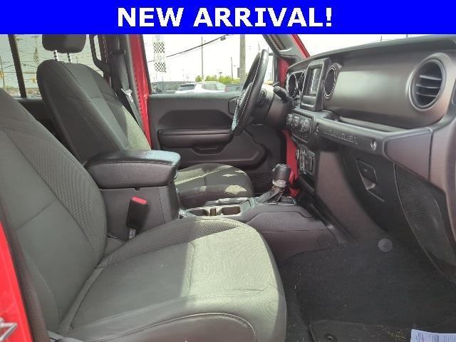 used 2021 Jeep Wrangler Unlimited car, priced at $31,574