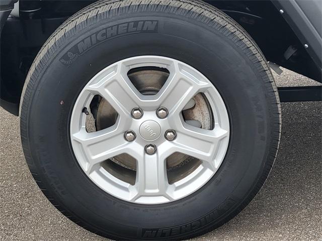 used 2021 Jeep Wrangler Unlimited car, priced at $32,404