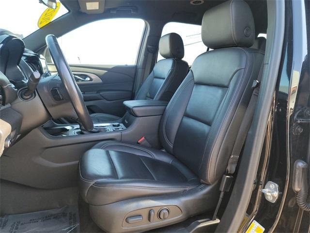 used 2022 Chevrolet Traverse car, priced at $28,222