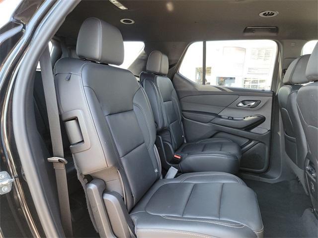 used 2022 Chevrolet Traverse car, priced at $28,222