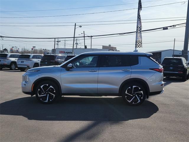 used 2023 Mitsubishi Outlander car, priced at $25,425