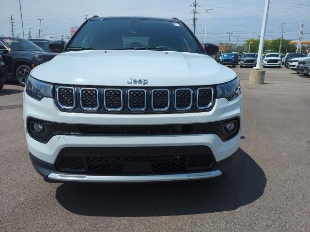 used 2023 Jeep Compass car, priced at $27,111