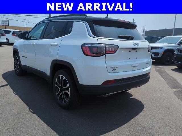 used 2023 Jeep Compass car, priced at $27,111