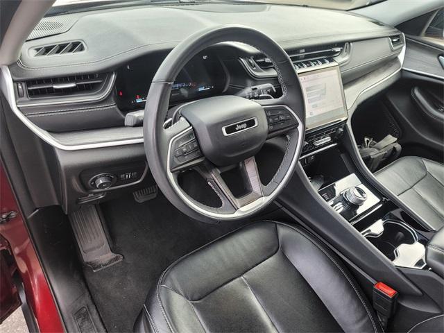 used 2023 Jeep Grand Cherokee car, priced at $32,365