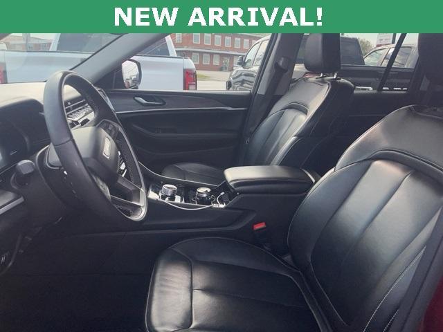 used 2023 Jeep Grand Cherokee car, priced at $32,365