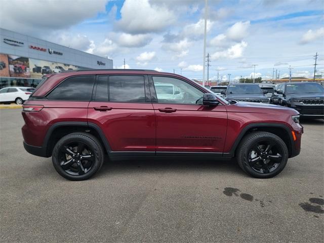 used 2023 Jeep Grand Cherokee car, priced at $32,365