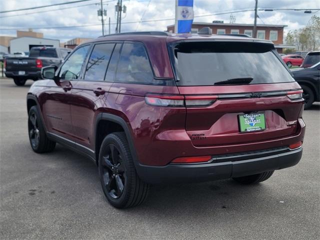 used 2023 Jeep Grand Cherokee car, priced at $32,365