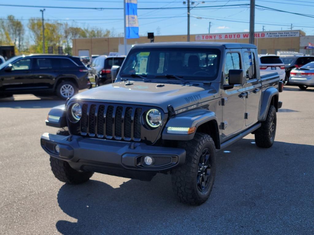 used 2022 Jeep Gladiator car, priced at $35,166