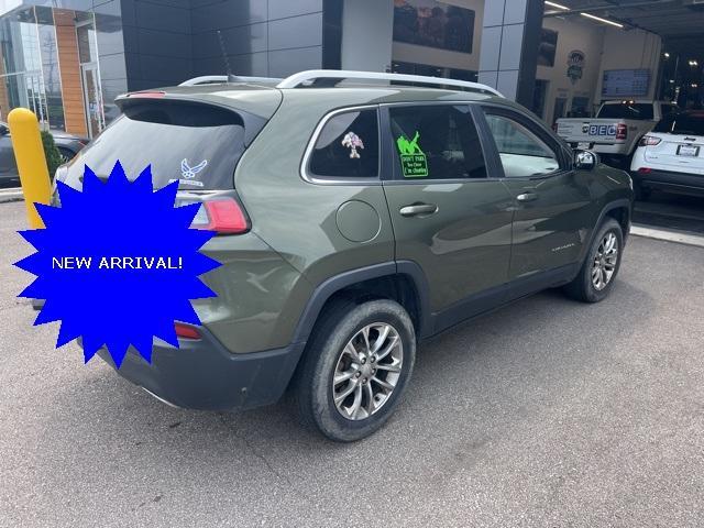 used 2019 Jeep Cherokee car, priced at $15,064