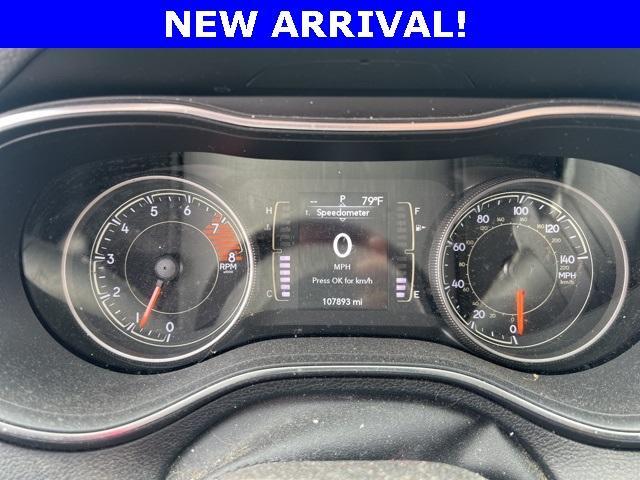 used 2019 Jeep Cherokee car, priced at $15,064