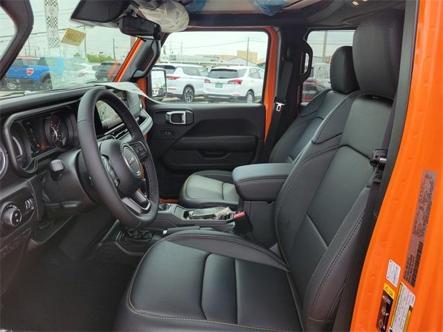 new 2025 Jeep Gladiator car, priced at $43,339