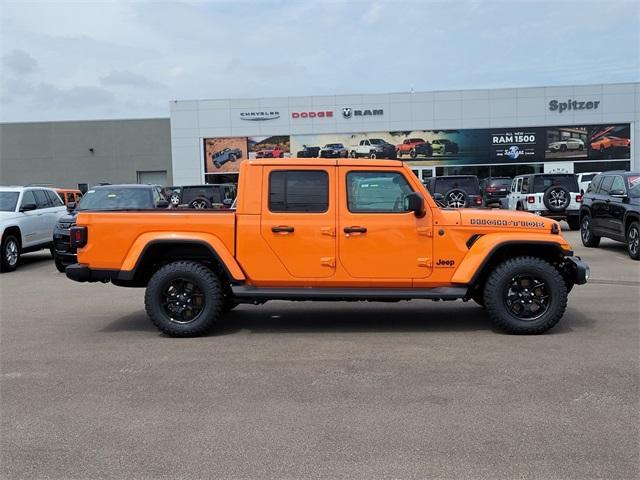 new 2025 Jeep Gladiator car, priced at $43,339