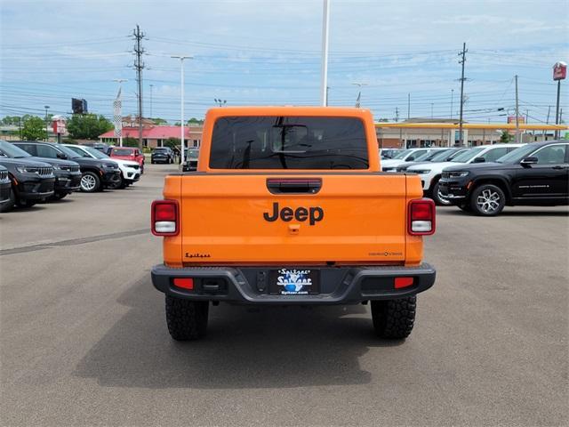 new 2025 Jeep Gladiator car, priced at $43,339