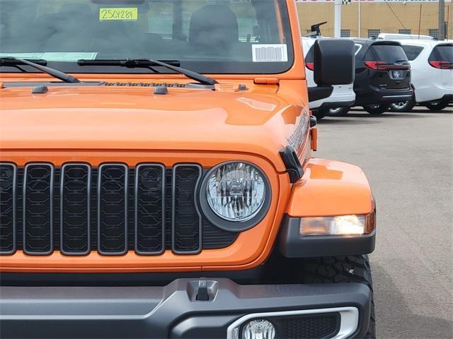 new 2025 Jeep Gladiator car, priced at $43,339