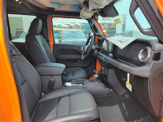 new 2025 Jeep Gladiator car, priced at $43,339