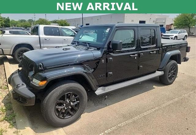 used 2022 Jeep Gladiator car, priced at $29,651