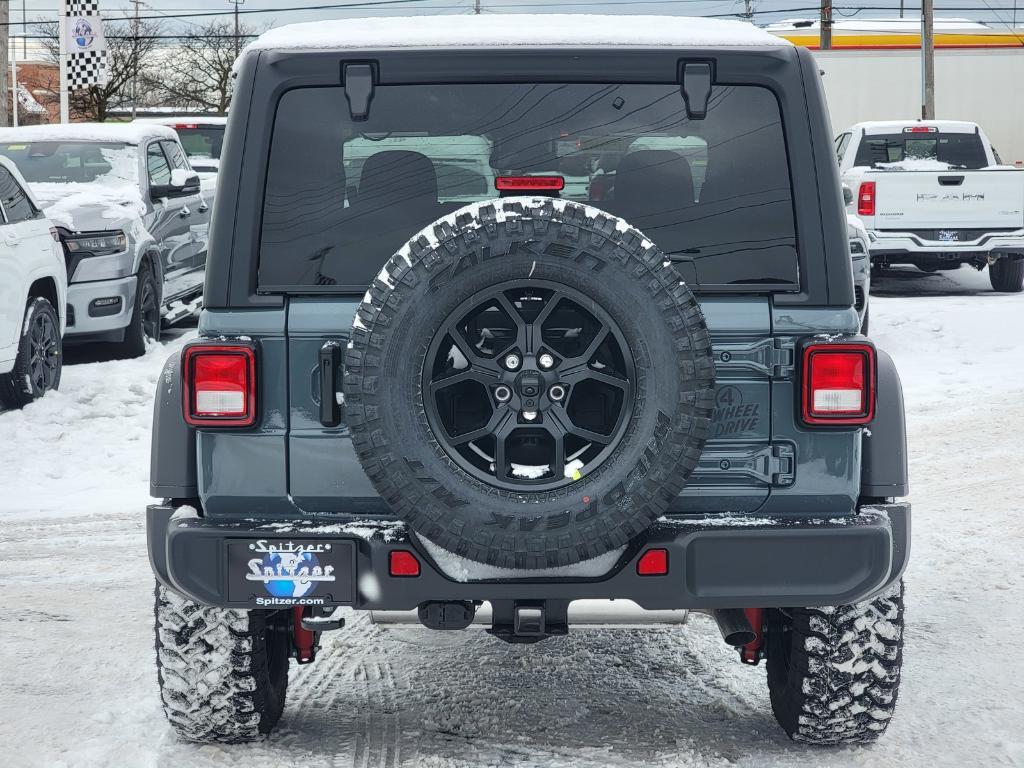 new 2025 Jeep Wrangler car, priced at $45,875