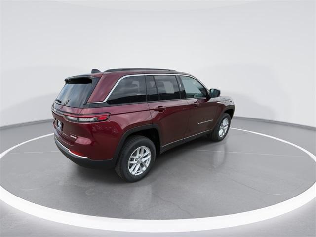 new 2025 Jeep Grand Cherokee car, priced at $44,170