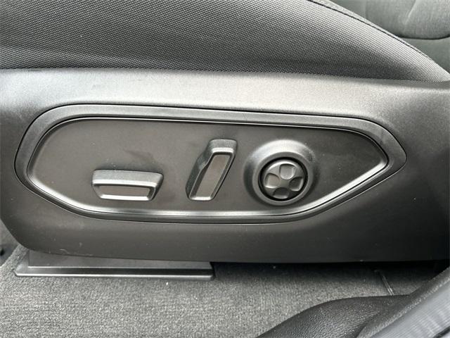 new 2025 Jeep Grand Cherokee car, priced at $44,170