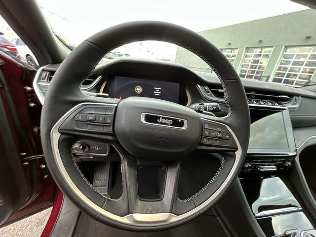 new 2025 Jeep Grand Cherokee car, priced at $42,406