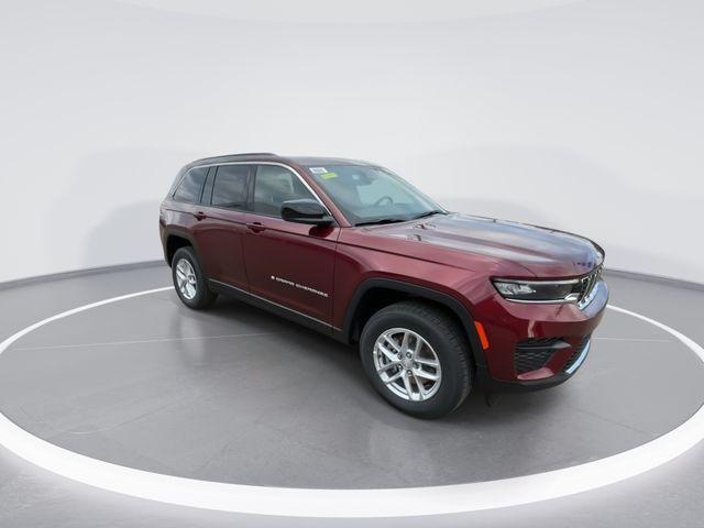 new 2025 Jeep Grand Cherokee car, priced at $42,406