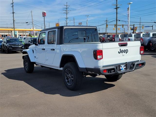 new 2024 Jeep Gladiator car, priced at $38,273