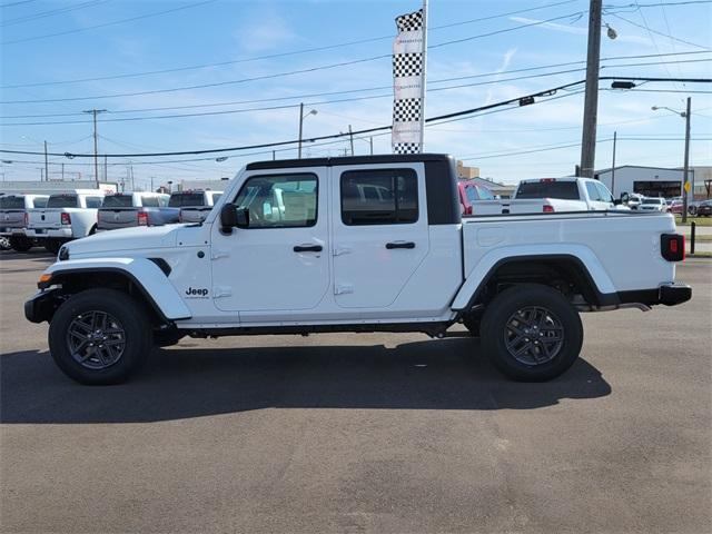 new 2024 Jeep Gladiator car, priced at $38,395