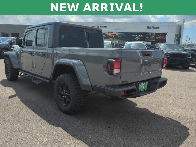 used 2021 Jeep Gladiator car, priced at $34,333