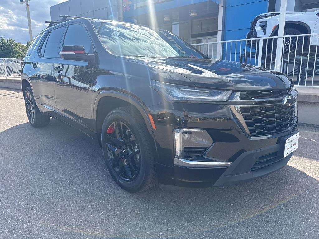 used 2022 Chevrolet Traverse car, priced at $37,999