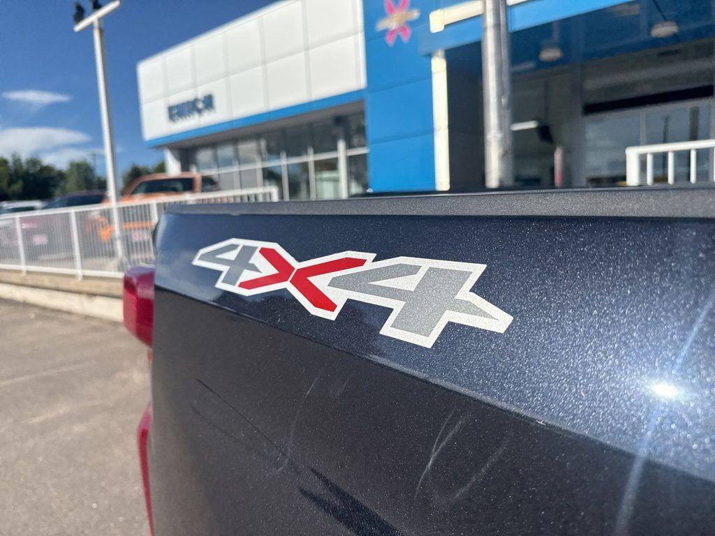 used 2022 Chevrolet Silverado 1500 car, priced at $32,999