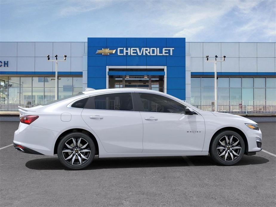 new 2024 Chevrolet Malibu car, priced at $25,392