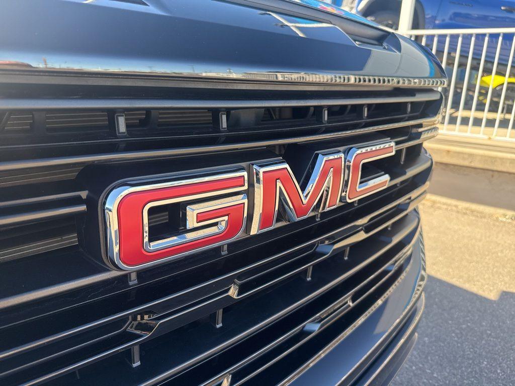 used 2024 GMC Sierra 1500 car, priced at $43,300