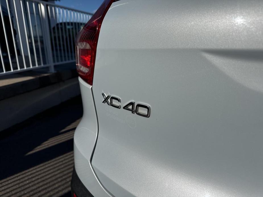 used 2022 Volvo XC40 car, priced at $28,699