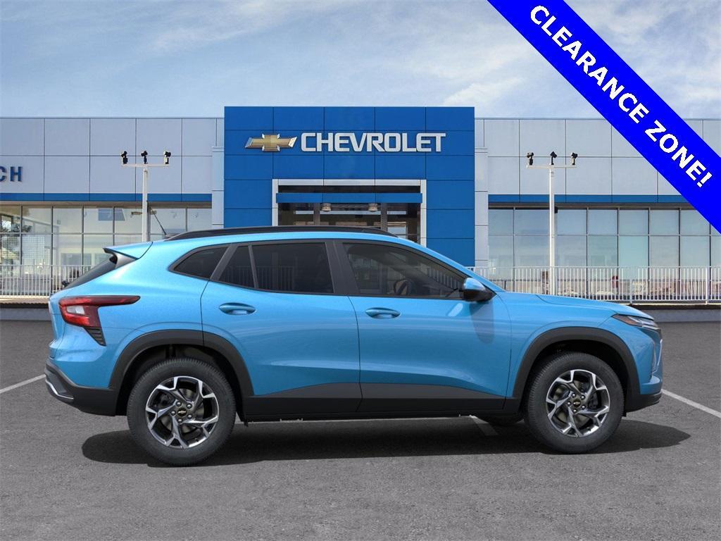 new 2025 Chevrolet Trax car, priced at $23,879